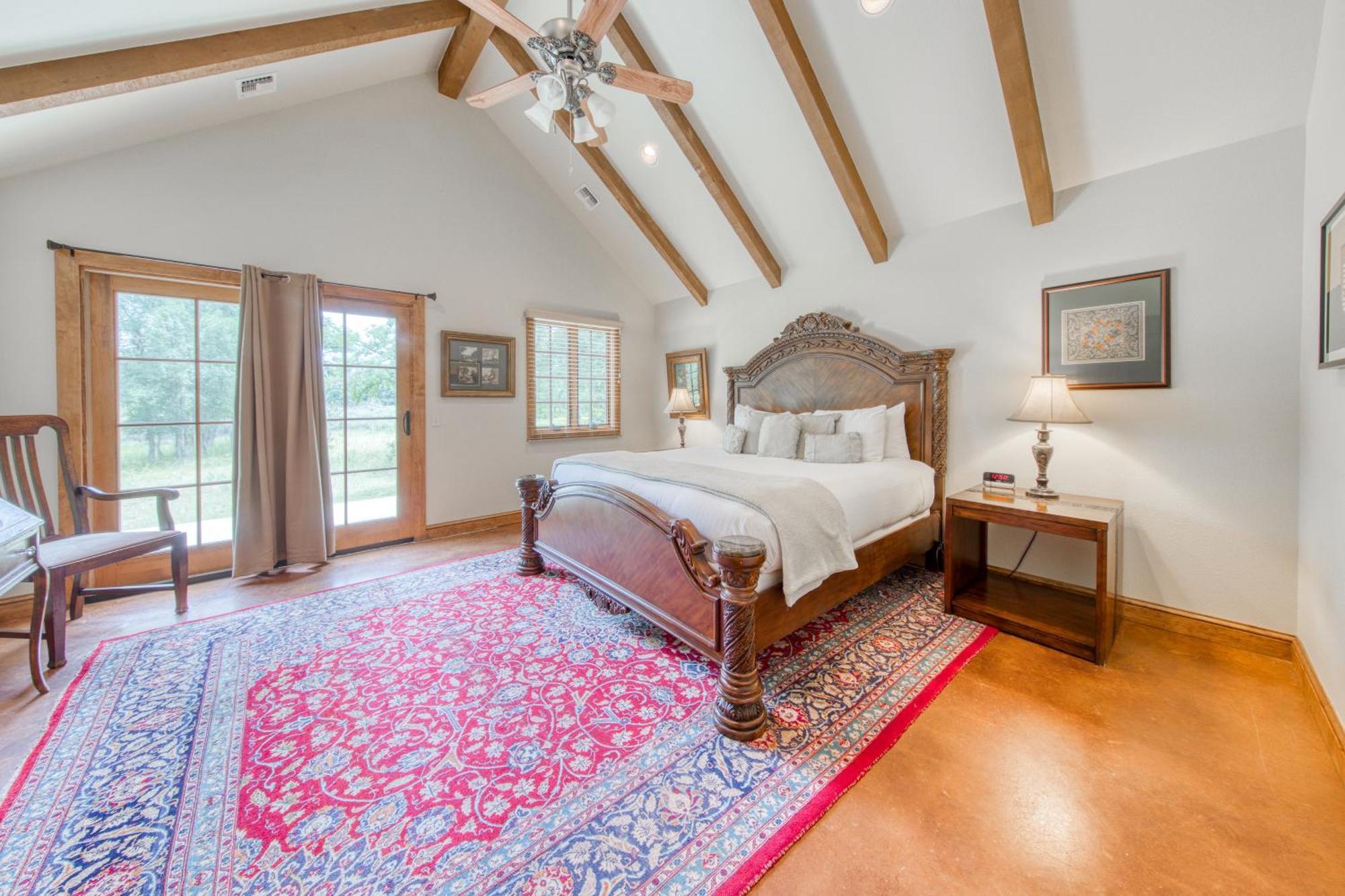 Messina Hof Hill Country Villa Blumenthal Room photo