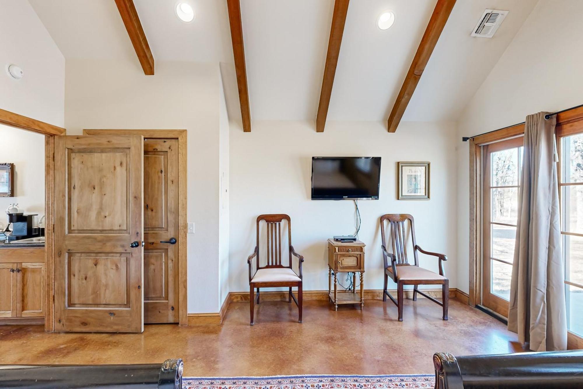 Messina Hof Hill Country Villa Blumenthal Room photo